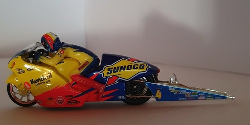 1:24 Scale Pro Stock Motorcycle : Suzuki, Dave Schultz "Sunoco"
