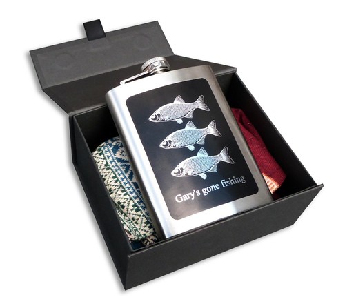 Caja de regalo de pesca personalizada calcetines frasco de cadera personalizado pescador regalo de navidad - Imagen 3 de 5