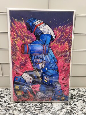 Transformers #1 Retailer Exclusive Maria Wolf Cover - Comic Book Transformers #1 Retailer Exclusive Maria Wolf Cover - Comic Book