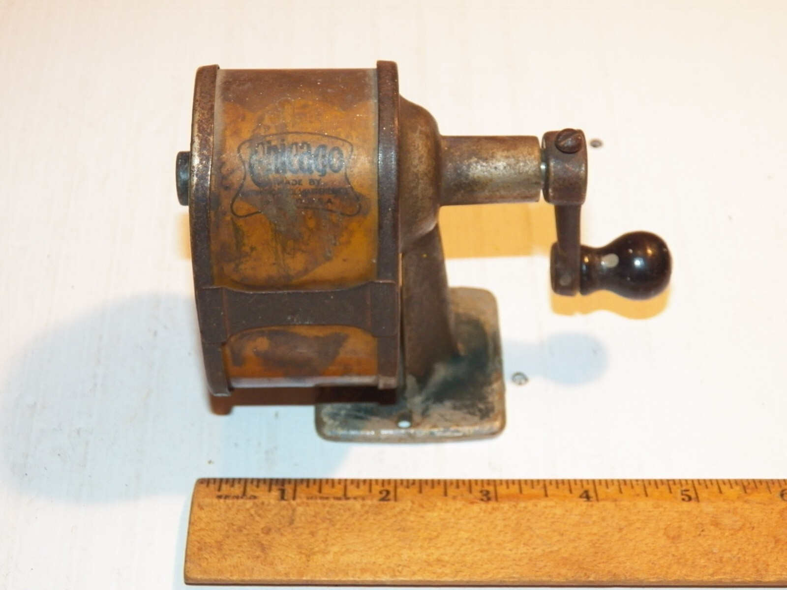 1921 CHICAGO Wall Mount Pencil Sharpener Made in USA eBay
