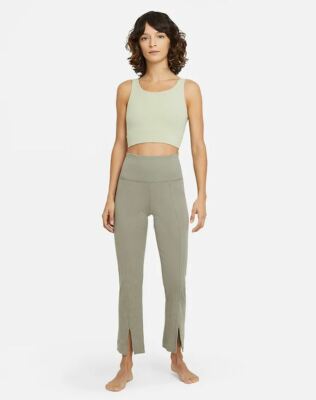 nike yoga luxe women's infinalon crop top
