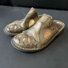 NAOT Shoes Womens AU7 Mule Clogs Brown Leather Textured Slip On