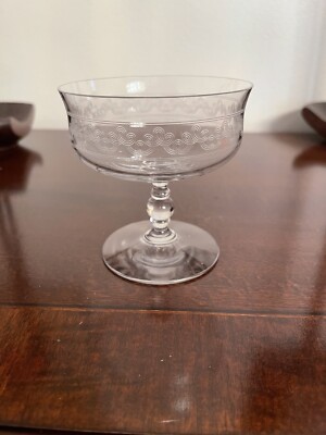 Antique HEISEY Etched TREFOIL #7057 Low Sherbert Champagne