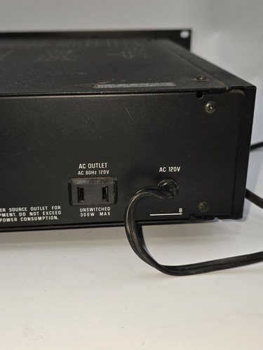 TECHNICS BY PANASONIC, STEREO UNIVERSAL FREQUENCY EQUALIZER, SH-9010, POWERS ON - Picture 17 of 24