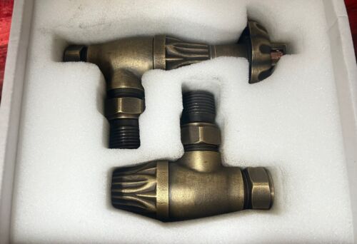 Traditional Brass Thermostatic Westminster TRV Angled Radiator Valve Sets (Pair) - Picture 2 of 3