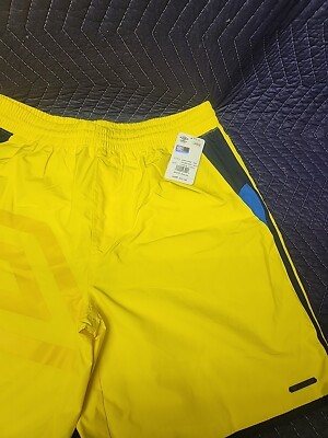 Umbro Men's Classic BIG EMBLEM Shorts Athletic 8