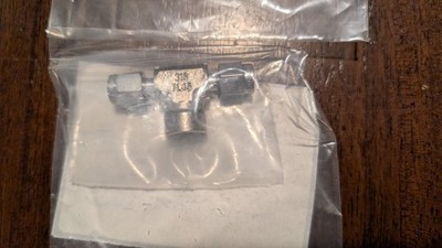 2FBT2N-316-C1 Parker Tube Fitting, NPT Female Branch Tee - A-LOK Grade A Cleaned
