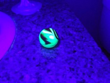 Vintage Uranium Glass Burnt Red Swirl Marble Gear Shift Knob Hot Rod Uv Glow