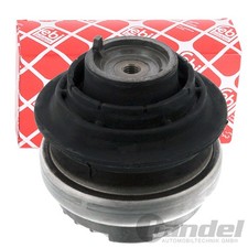 Support moteur Mercedes 500