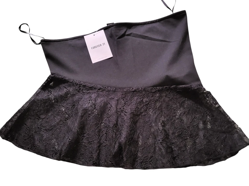 Forever 21 Conjunto 2 Piezas Hermosos Pantalones Formales Verde/Encaje Blusa Negro Talla S Foto 3 de 4