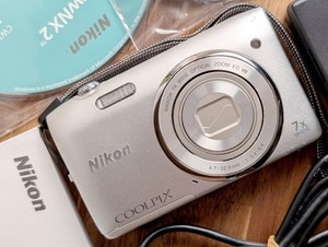 美品【完動品】NIKON 3500 COOLPIX シルバー CFカード 25+ Coolpix S3500 for sale | Updated Oct 2026