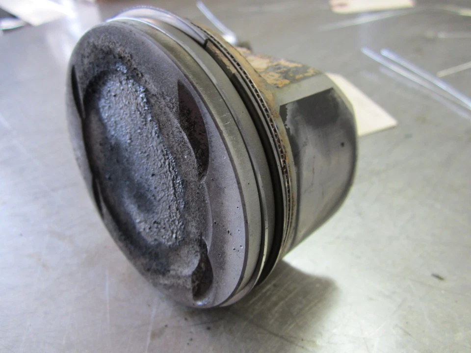 Piston and Connecting Rod Standard For 07-17 Jeep Patriot  2.4 05191338AA - Image 2 of 4