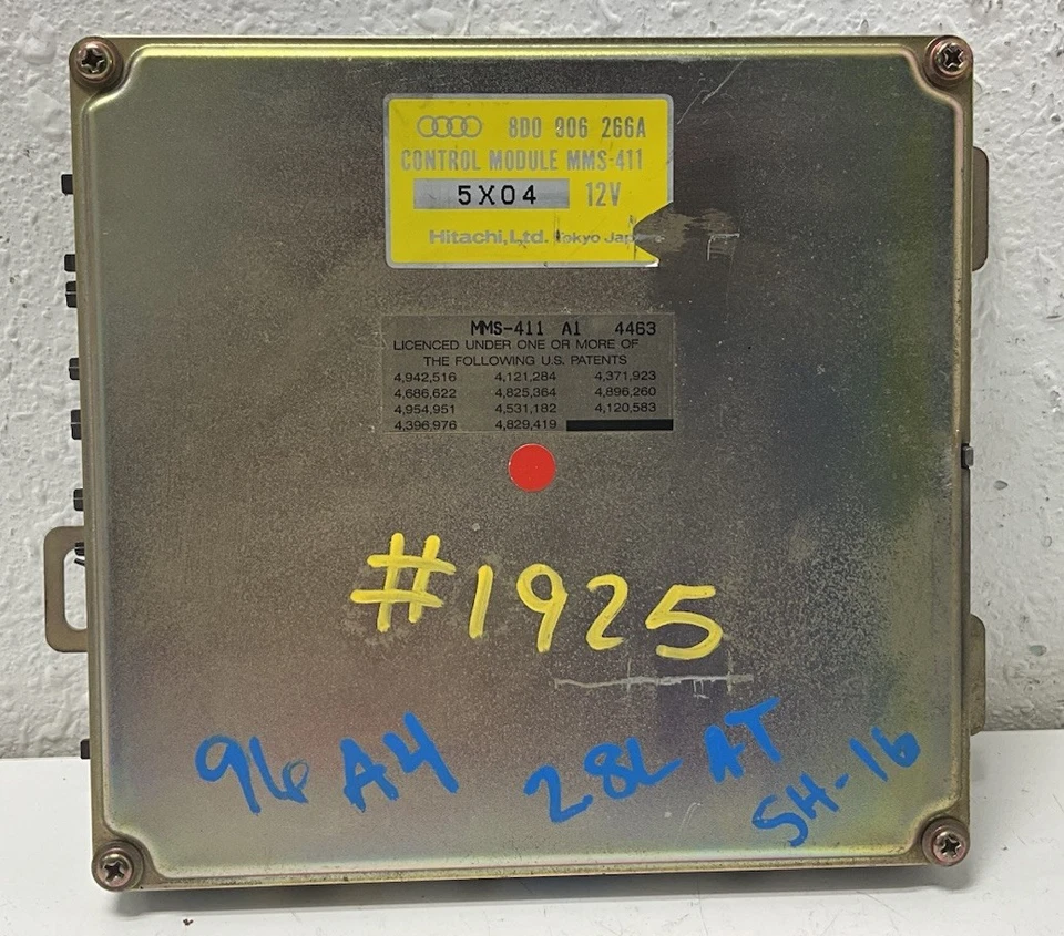 Unidad de módulo de control del motor AUDI A4 1996 ECM 8D0906266B Foto 2 de 4