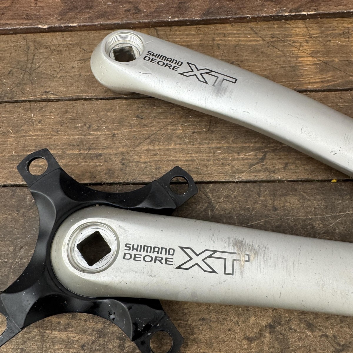 Vintage Shimano Deore XT FC-M750 Crankset 175mm 104 BCD 4 Arm