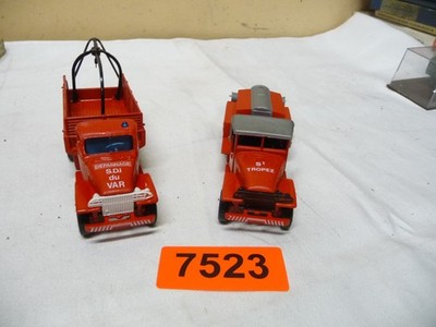 7523.      2 Stück Modellauto Solido  1 : 50  Feuerwehr Auto