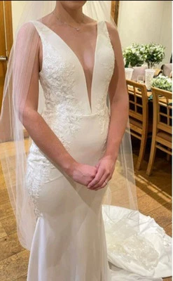 Justin Alexander Cora Wedding Dress. UK 12 - Image 1 of 4