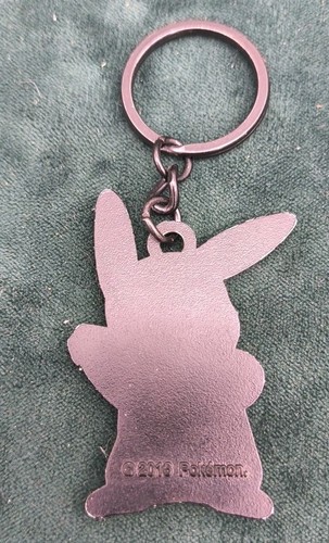 2016 Pokémon Pikachu Enamel Metal Keychain - Picture 2 of 2