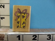 gift present package bow ribbon hearts birthday christmas rubber stamp 4U