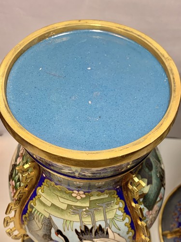 Large Vintage Chinese Cloisonne Beaker Vase With Cranes Decorated - Picture 15 of 16