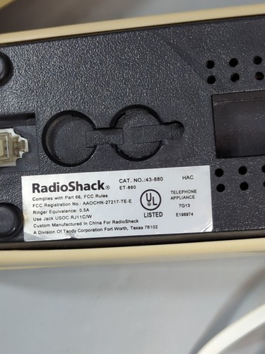 Vintage Radio Shack Telefon Podświetlana klawiatura Przycisk lampy błyskowej Beżowy ET-880 Telefon - Zdjęcie 6 z 6