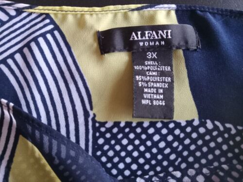 Plus 3X black, white, yellow blouse, underlying cami by Alfani. Excellent cond