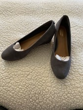 Clarks Vendra Bloom Women  s Pump Wedge Heel Slip On Gray Suede Shoes Size 6M