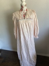VTG PINK PEACH SATIN NIGHTGOWN Lace Trim Floor Length By Finesse