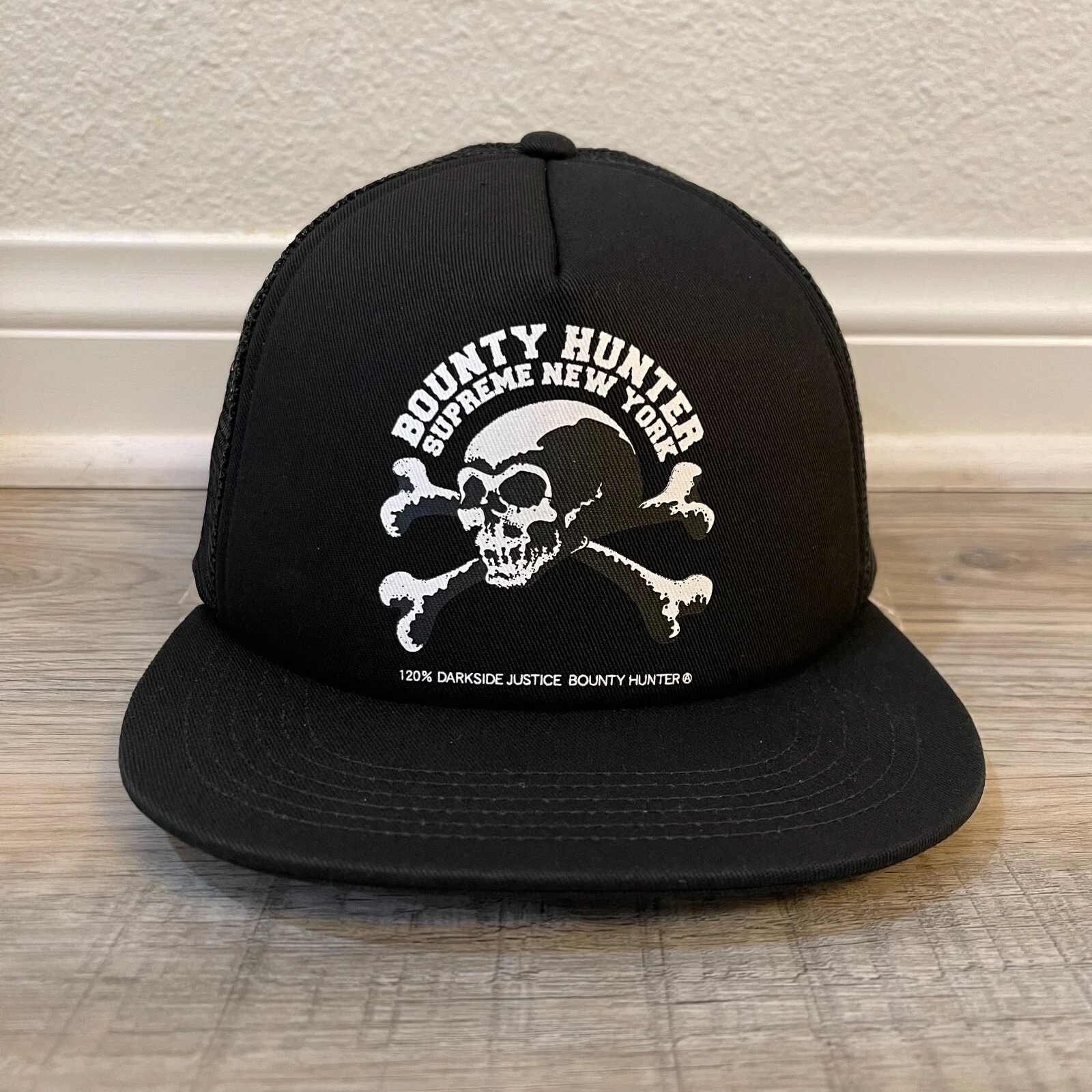 Neuf Supreme Bounty Hunter Meshback 5 panneaux casquette camionneur Snapback noir FW23