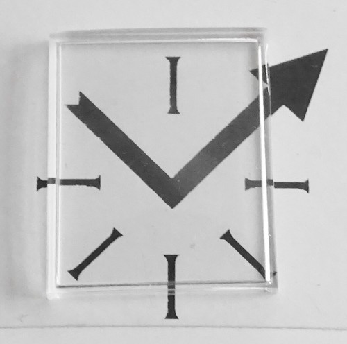 Verre De Montre Rectangulaire ROBUR 24x30 Mm – Genre Genève, Base Plate