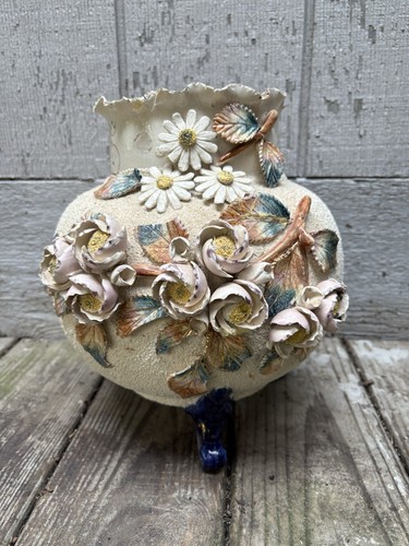 Antique French Barbotine Majolica Cache Pot Signed 11” Tall - 第 1/18 張圖片