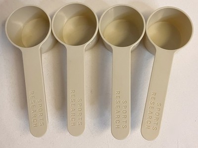 4 Plastic Measuring Cups Scoops 29.6 cc -  2.00179 T  - 1.000895 fl oz  29.6 mL