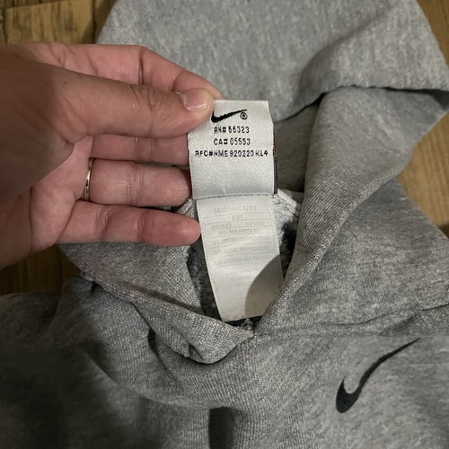 Vintage 90’s Nike Kids Gray Hoodie - Picture 4 of 7