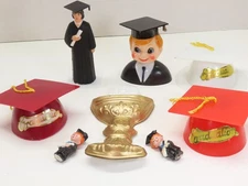 Vintage Wilton Graduation Graduate Cake Toppers Cupcake Lot D2746