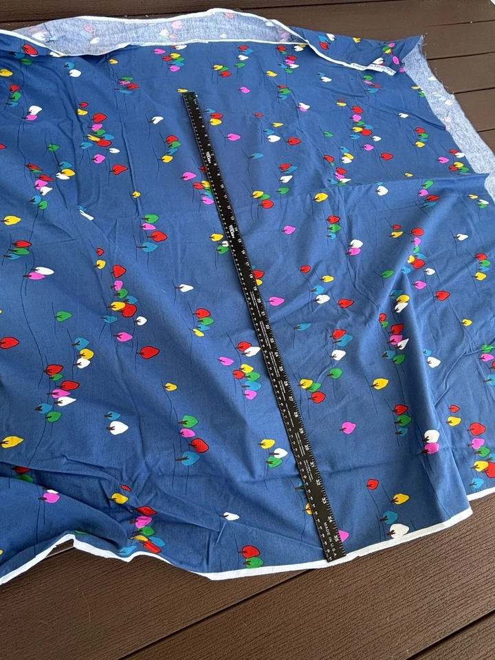 Tela de algodón vintage Whitney camelot coloridos árboles en azul 4 yardas Foto 4 de 4