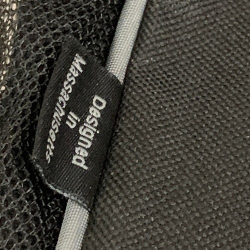 Universal Parks and Resorts Backpack Sling Shoulder Bag Black/Gray F1 - Picture 9 of 10