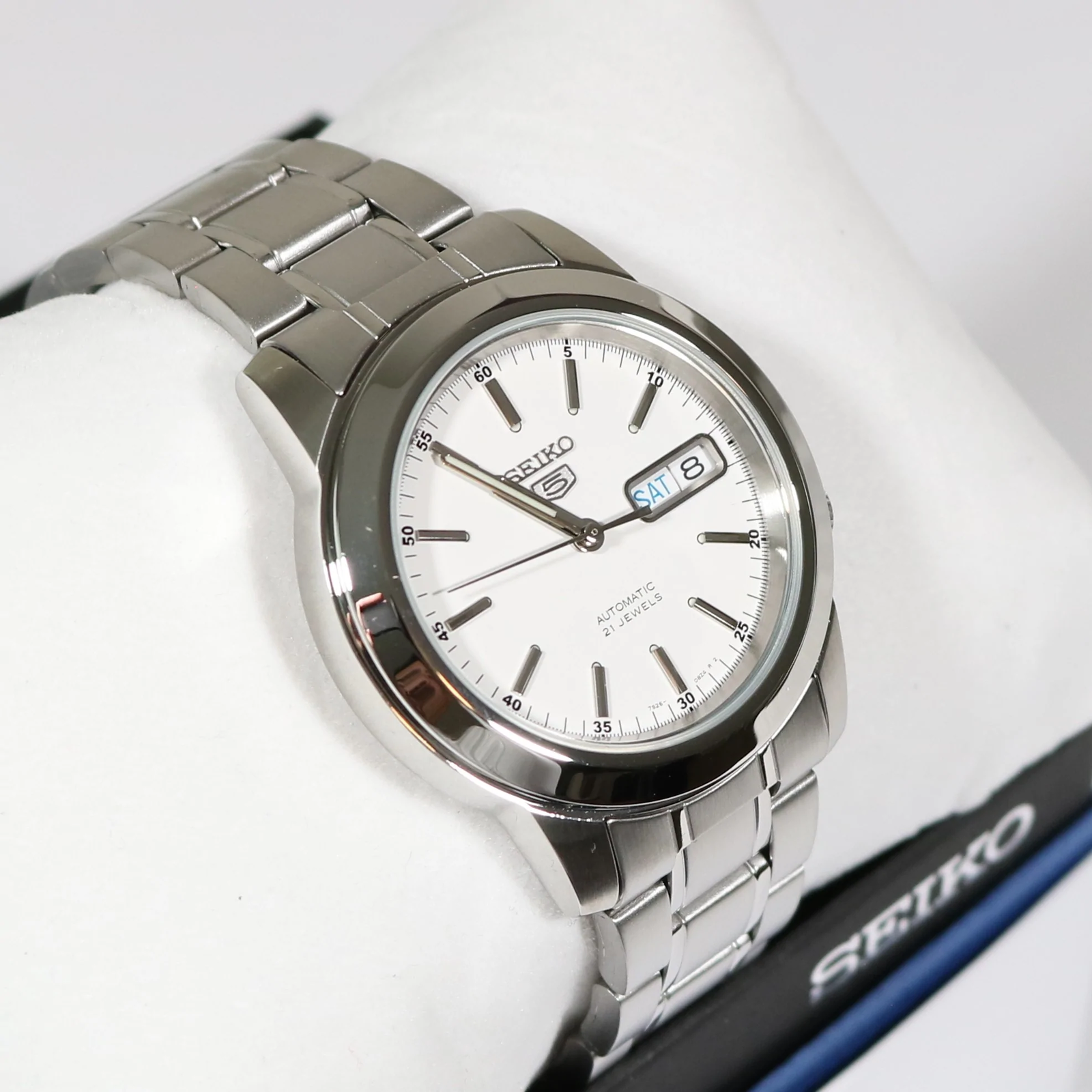 seiko white dial