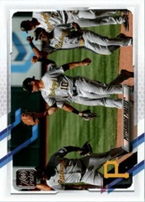 2021 Topps Baseball Card Pick (Base) 251-500