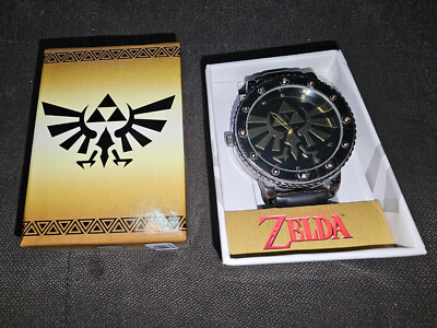 ACCUTIME Legend of Zelda Triforce Hyrulian Crest Watch w/Rubber Bands Nintendo.