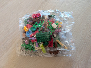 LEGO FRIENDS: Olivia's Tree House (3065)