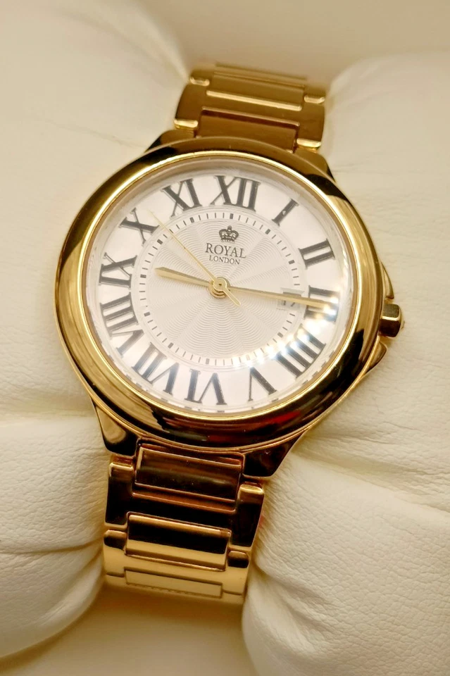 Reloj de cuarzo Royal London para dama enchapado en oro números romanos-en muy buena condición/funcionando Foto 2 de 4