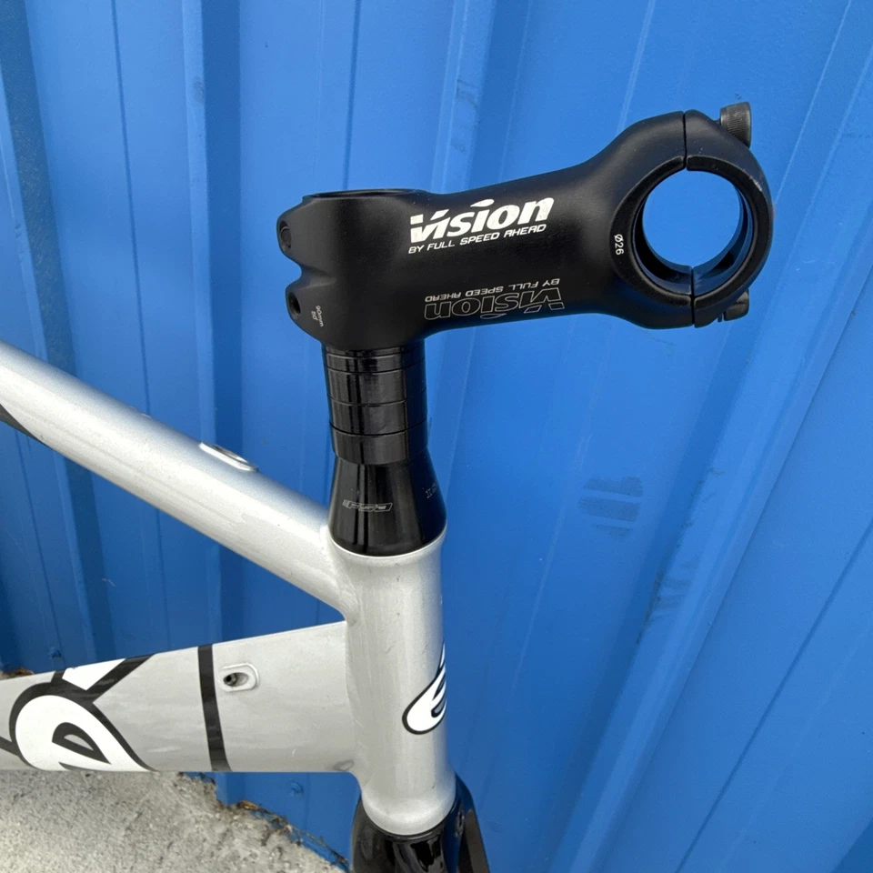 Cuadro y horquillas Cervelo 56 cm Vroomen diseño blanco duelo carretera triatlón bicicleta de carreras Foto 3 de 4