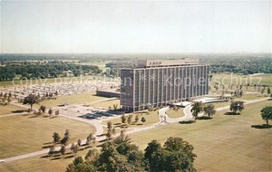 Dearborn Michigan Fliegeraufnahme Ford Motor Company Central Office Building