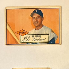 Top 10 Gil Hodges Baseball Cards 29