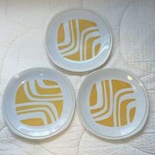 3 Vintage Independence Ironstone Plates Made in Japan 1960s–1970s.