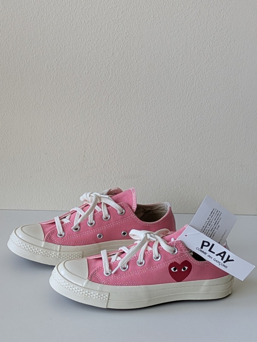 Comme Des Garçons Play x Converse Chuck 70 Peeping Heart Trainers UK  Women 🔥✅