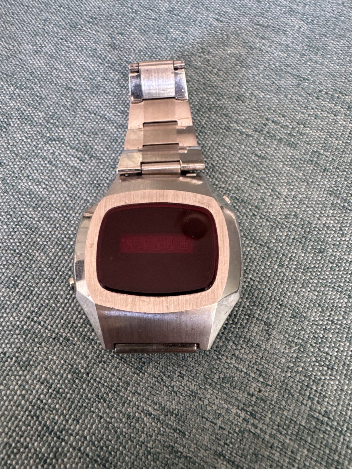 Sears Roebuck Vintage LED Watch 1970's Digital Red (For Parts)