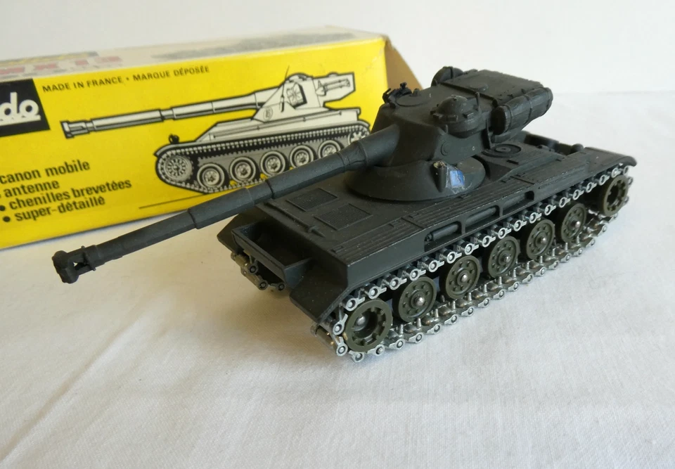 SOLIDO CARRO ARMATO TANK AMX 13 90 mm CON SCATOLA come nuovo - Immagine 2 di 4