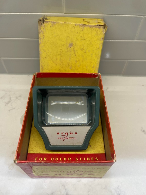 Argus Pre Viewer for Color Slides 35 mm in Original Box (4C) MO #8616