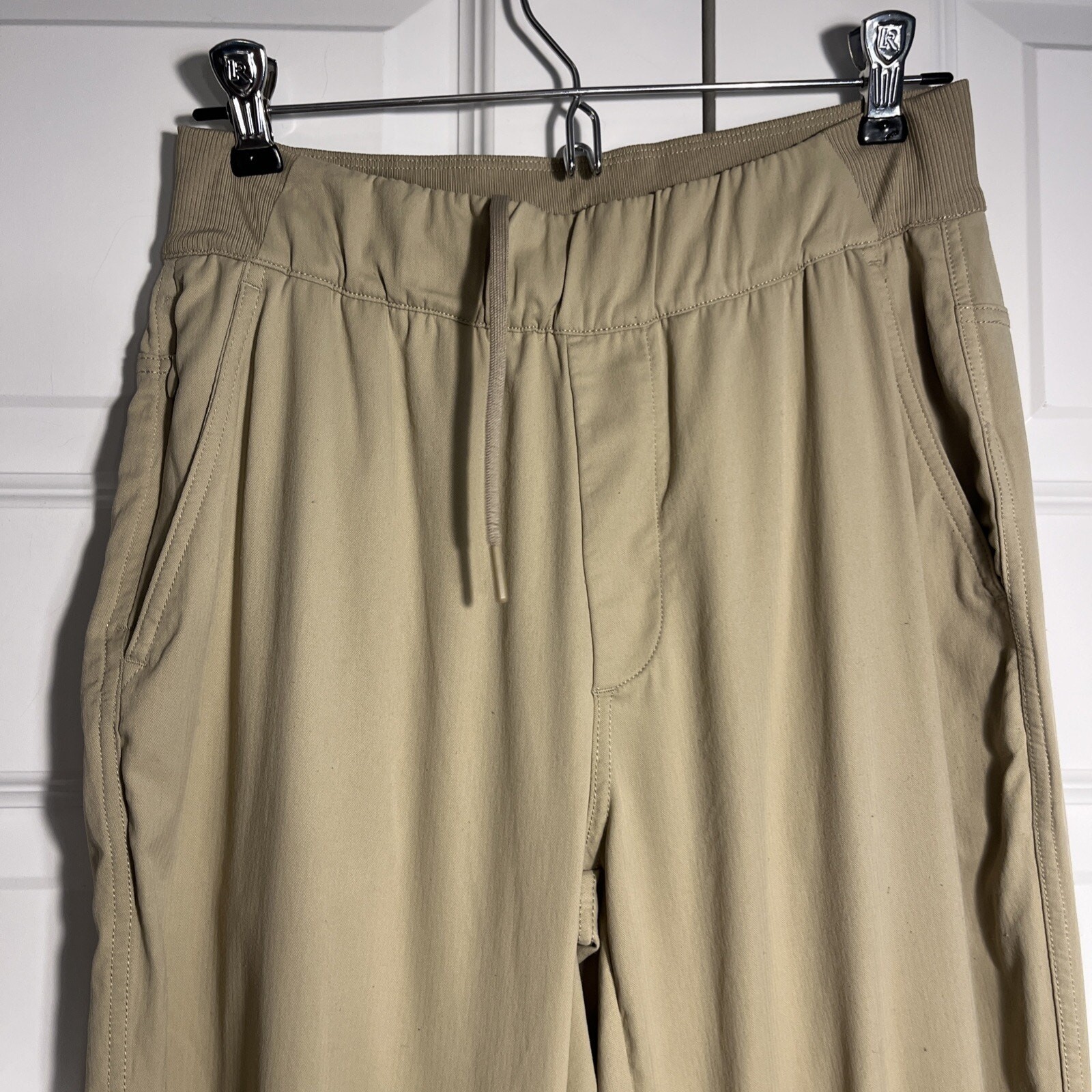 North Face Jogger Style Utility Pants Womens Size Small Khaki Drawstring thumbnail 7
