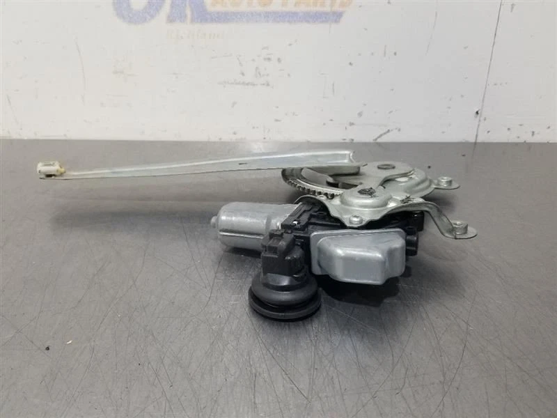 11 2011 LEXUS LX570 OEM PASSENGER RIGHT REAR DOOR WINDOW REGULATOR  - Image 3 of 4